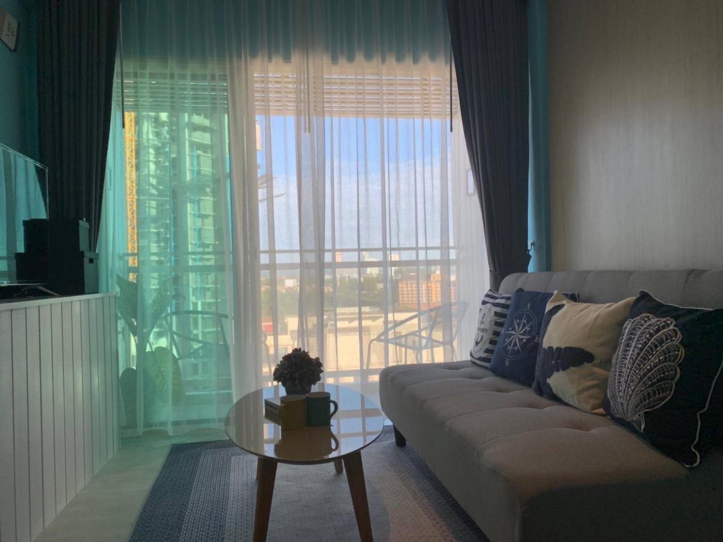 Veranda Residences Pattaya By Phung Jomtien Beach Exteriör bild