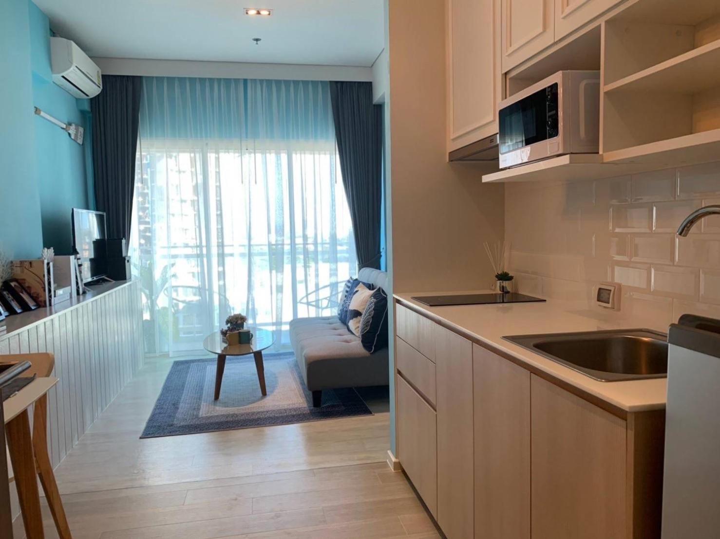 Veranda Residences Pattaya By Phung Jomtien Beach Exteriör bild