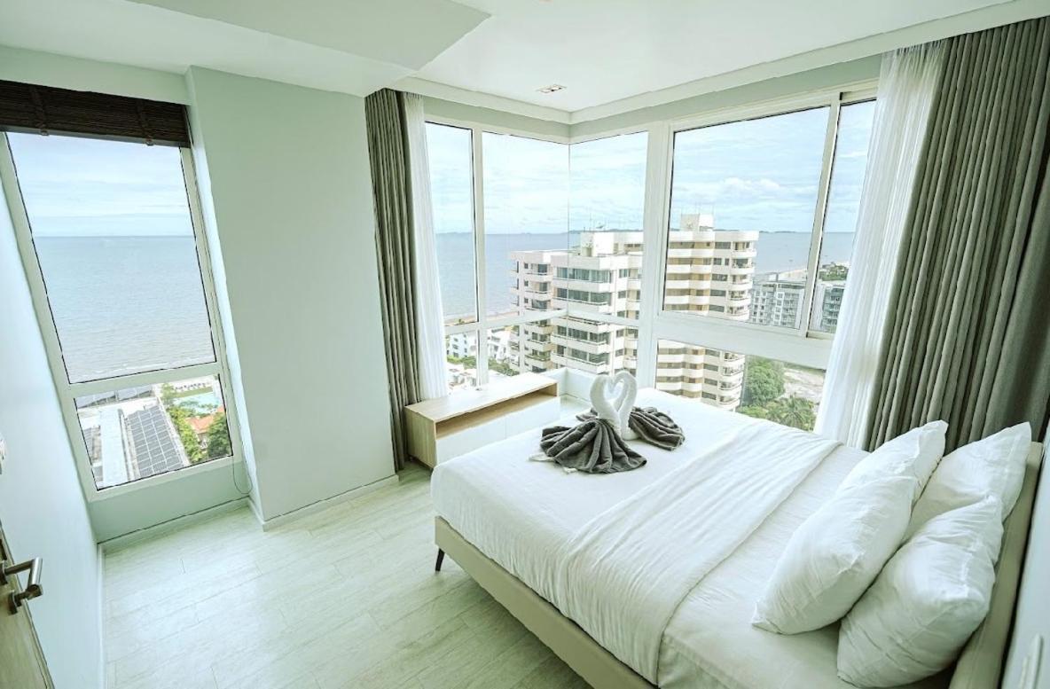 Veranda Residences Pattaya By Phung Jomtien Beach Exteriör bild